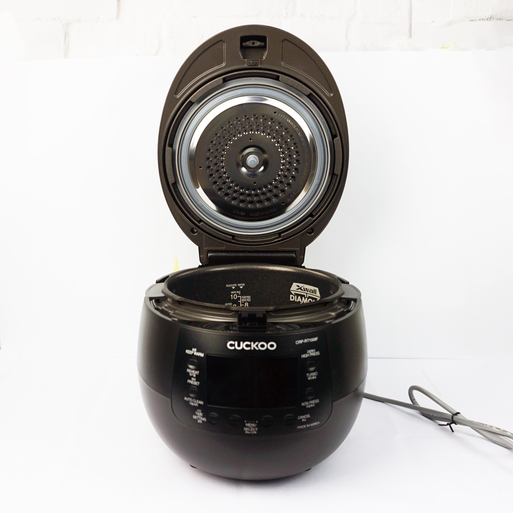 Nồi cơm áp suất điện tử Cuckoo 1.8L CRP-RT1008F