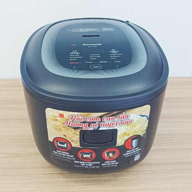 Nồi cao tần Panasonic 1.5L SR-HL151KRA
