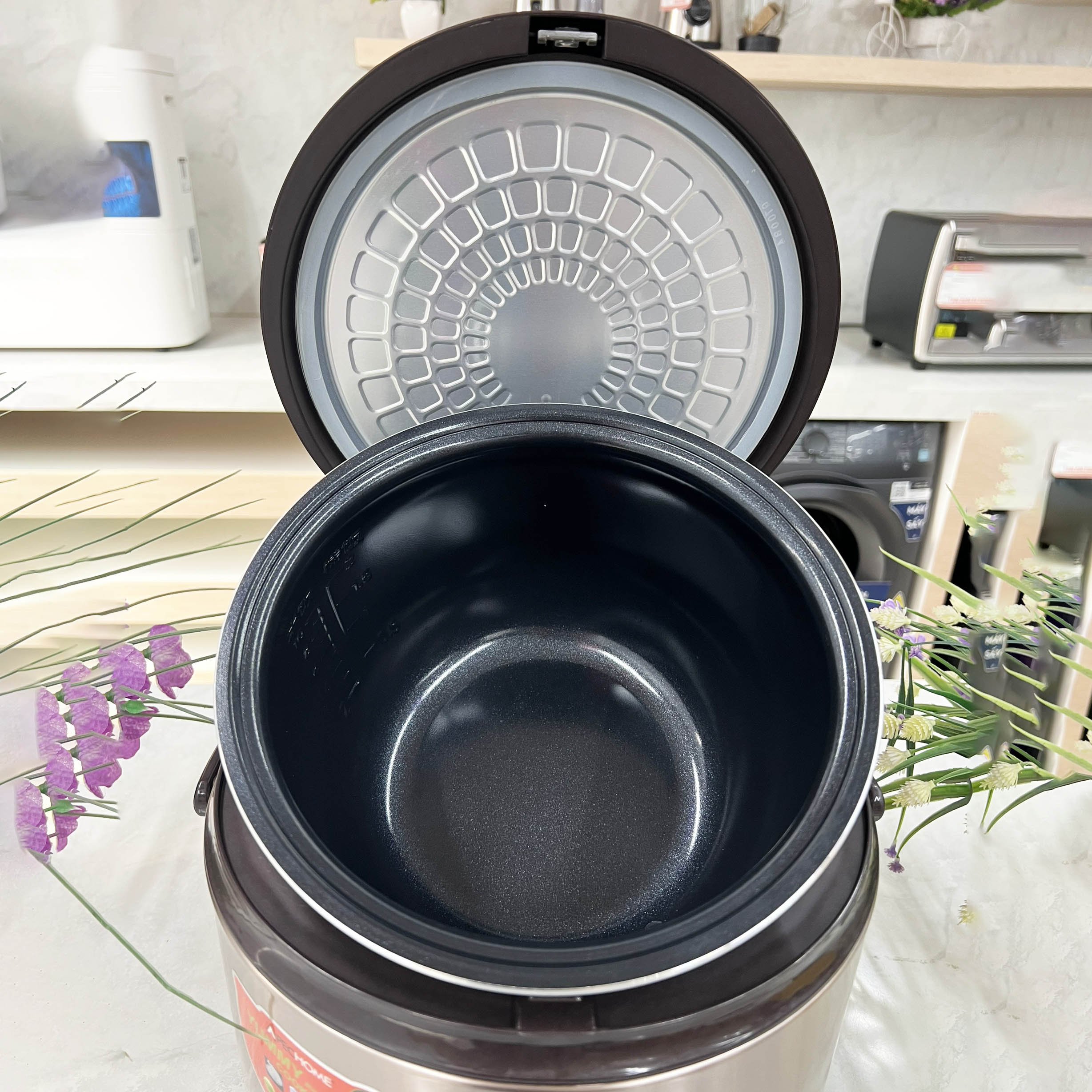 Nồi cơm điện 1.8 lít Apechome APH-888R