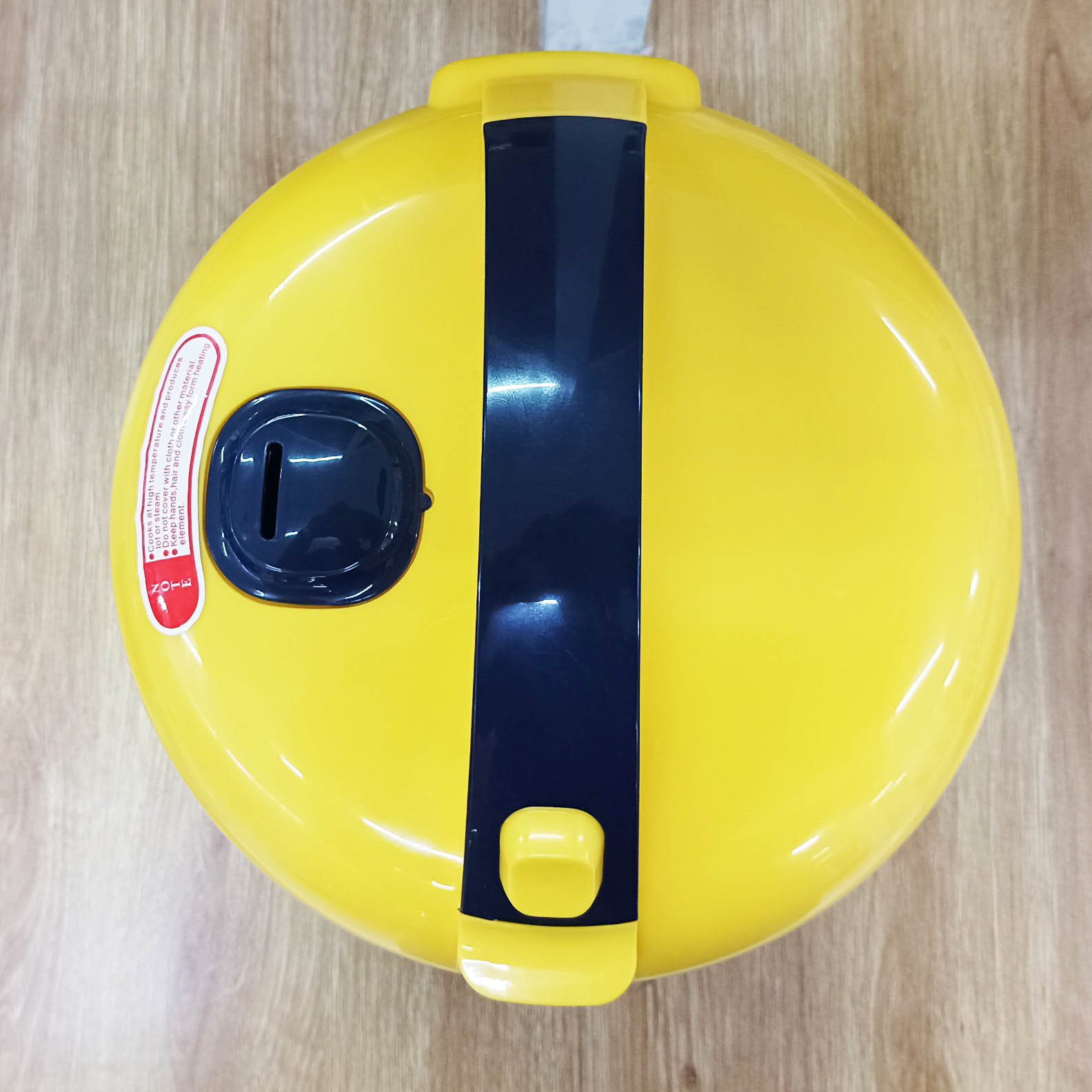 Nồi cơm điện 0.6 lít Apechome APH-RC06Y