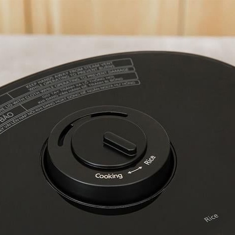 Nồi cơm điện tử Panasonic 1 lít SR-DM104KRA