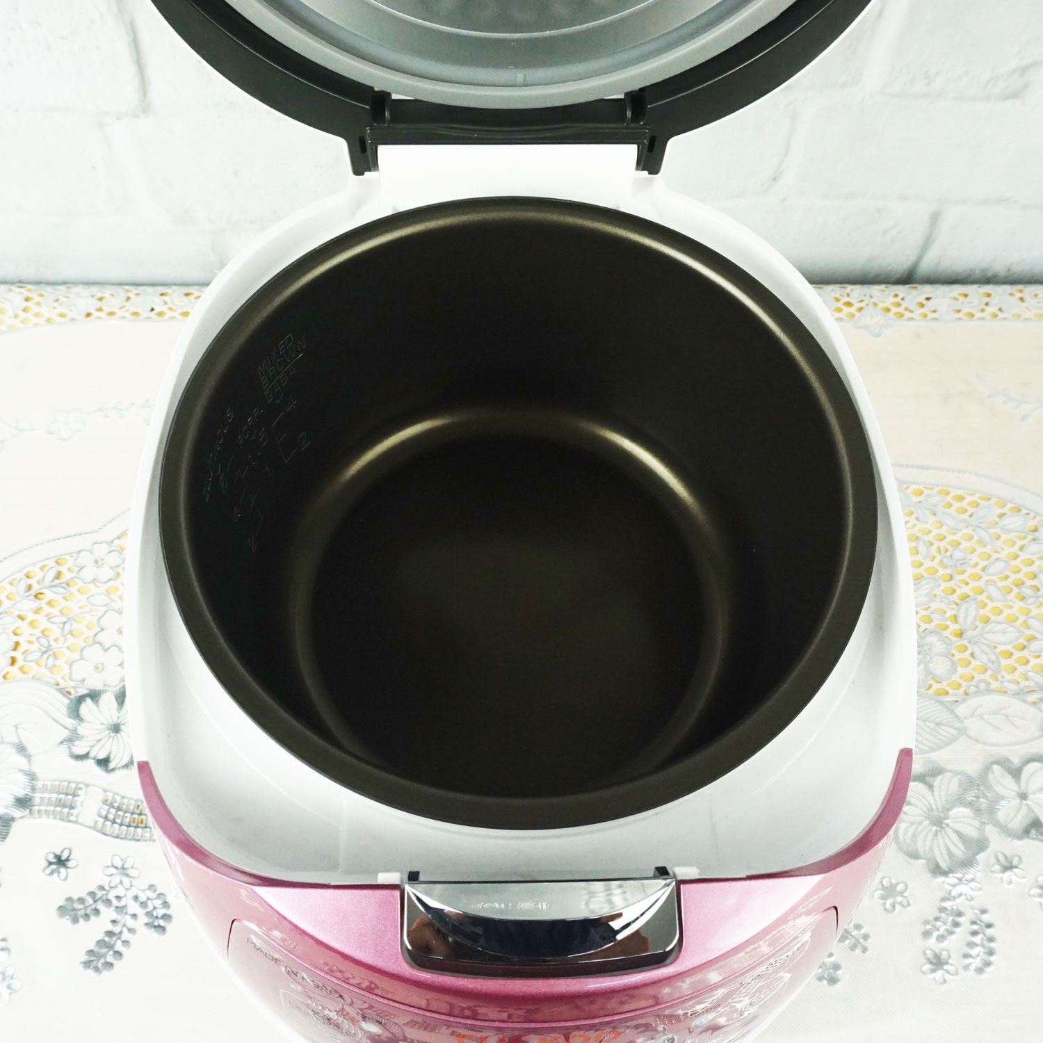 Nồi cơm điện tử 1 lít Cuckoo CR-0631F nhập khẩu Hàn Quốc