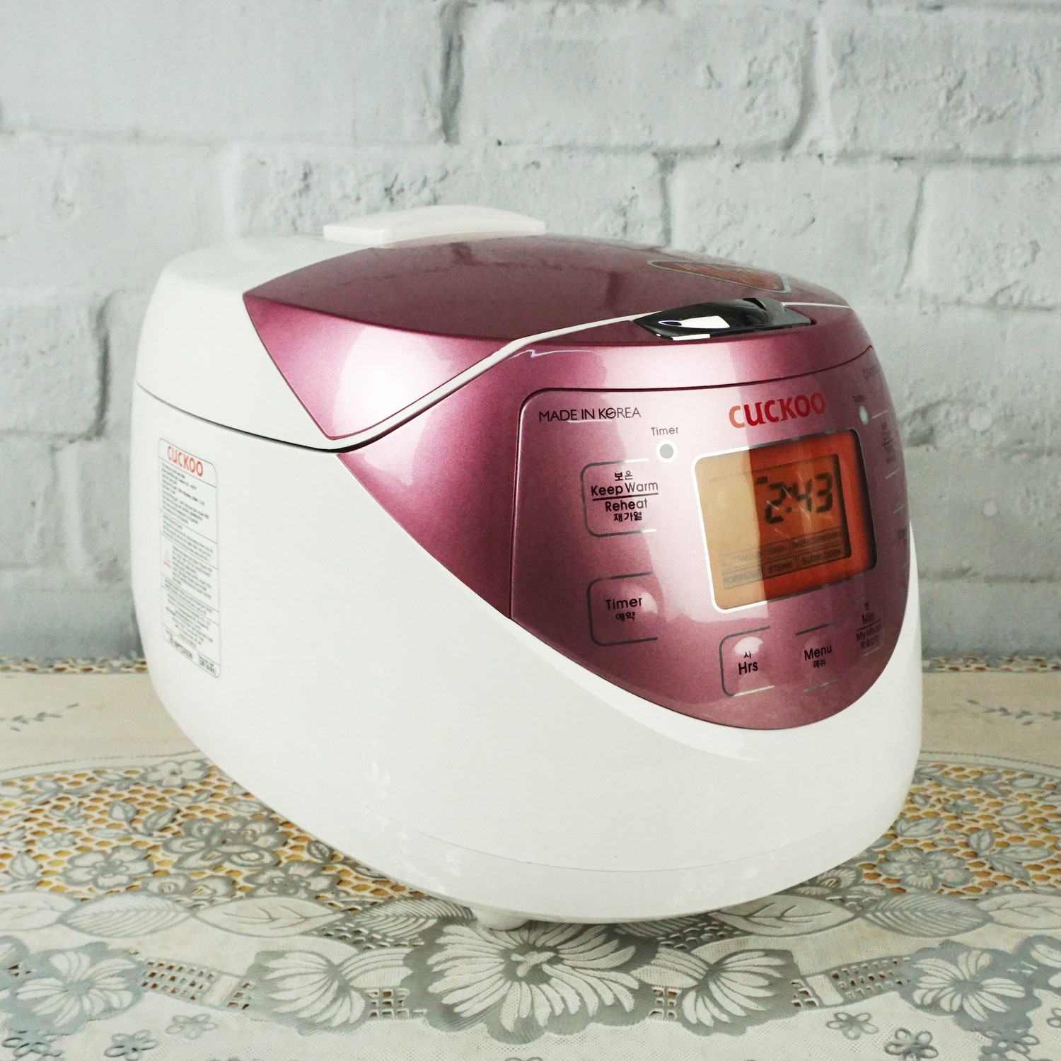 Nồi cơm điện tử 1 lít Cuckoo CR-0631F nhập khẩu Hàn Quốc
