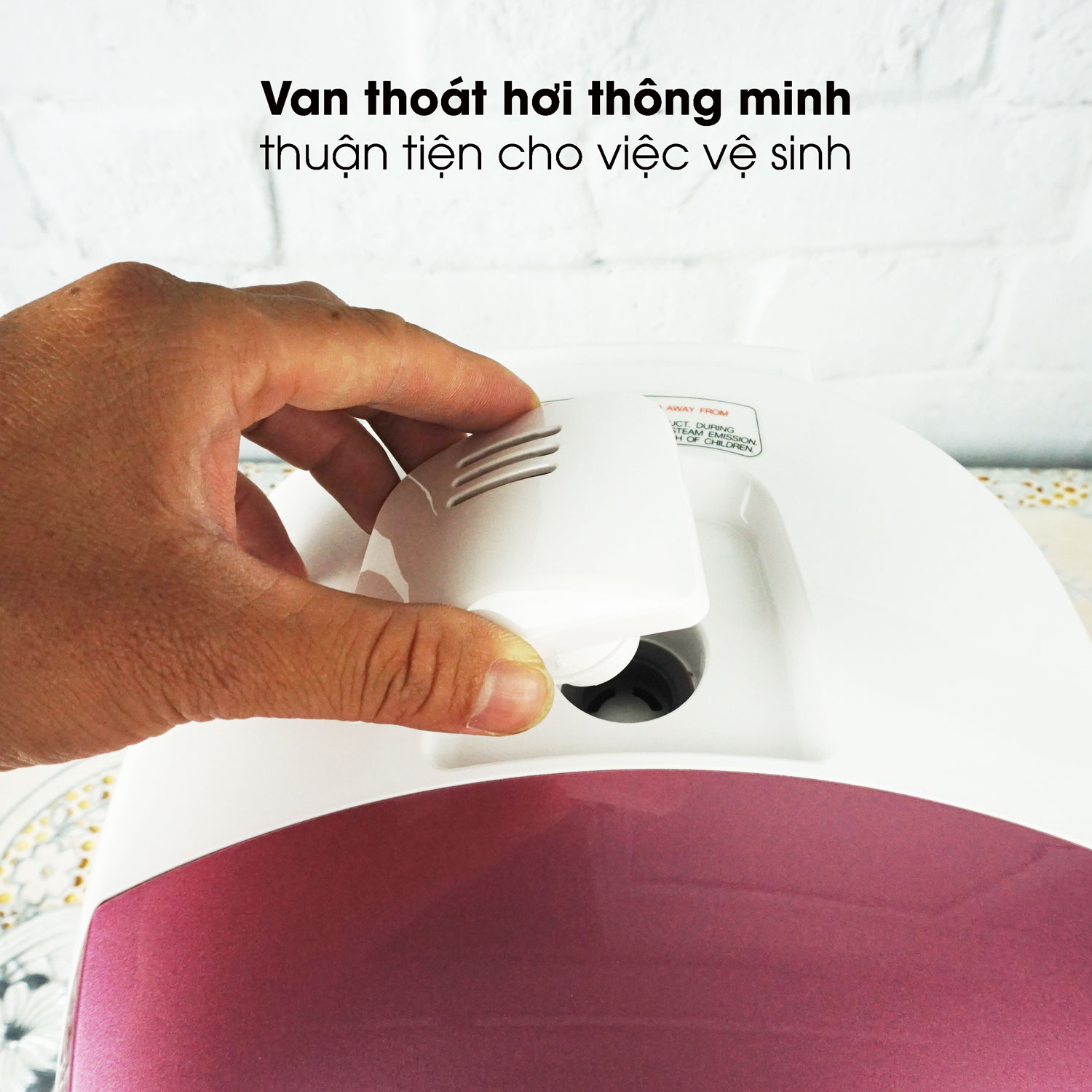 Nồi cơm điện tử 1 lít Cuckoo CR-0631F nhập khẩu Hàn Quốc