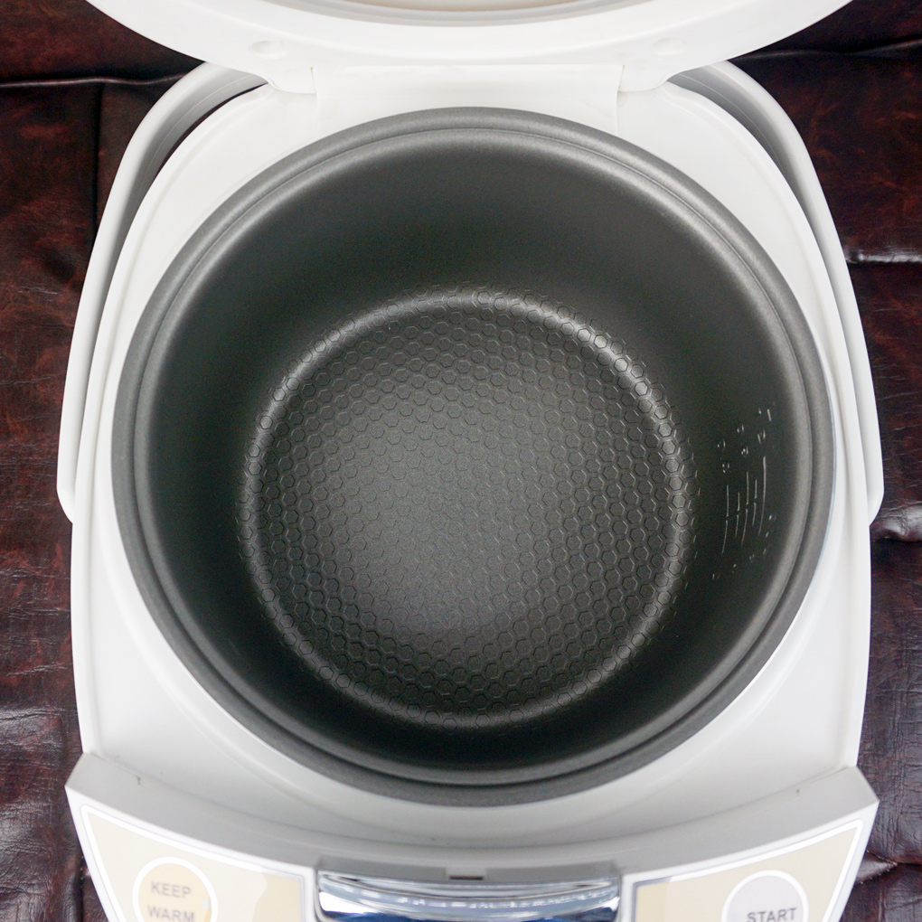 Nồi cơm điện tử 1 lít Saiko RC-1007ET