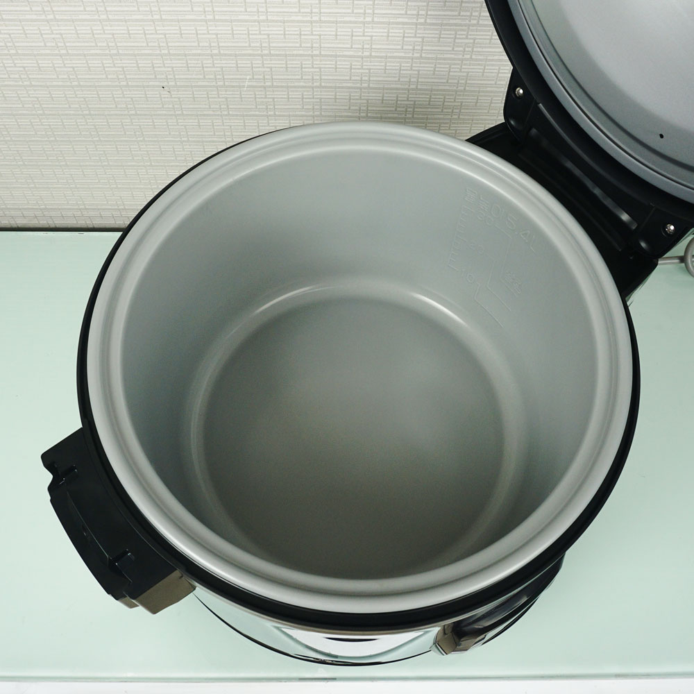 Nồi cơm điện 5.4 lít Cuckoo CR3021S