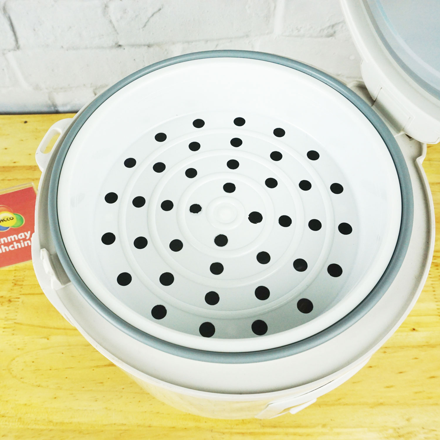 Nồi cơm điện 1.8 lít Sowun SW625