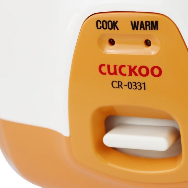 Nồi cơm điện 0.5 lít Cuckoo CR-0331 nhập khẩu Hàn Quốc