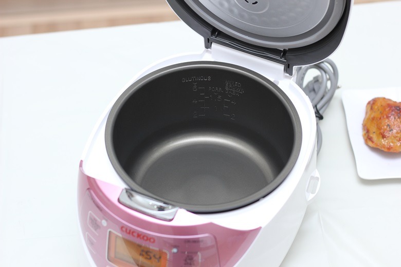 Nồi cơm điện tử 1 lít Cuckoo CR-0631F nhập khẩu Hàn Quốc