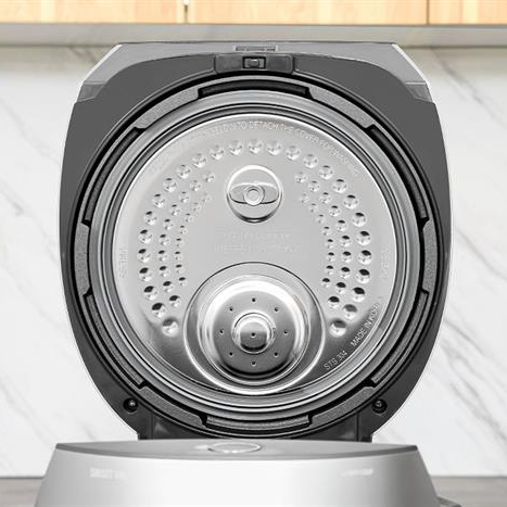 Nồi cơm áp suất cao tần Cuckoo 1.8 lít CRP-LHBR1000F