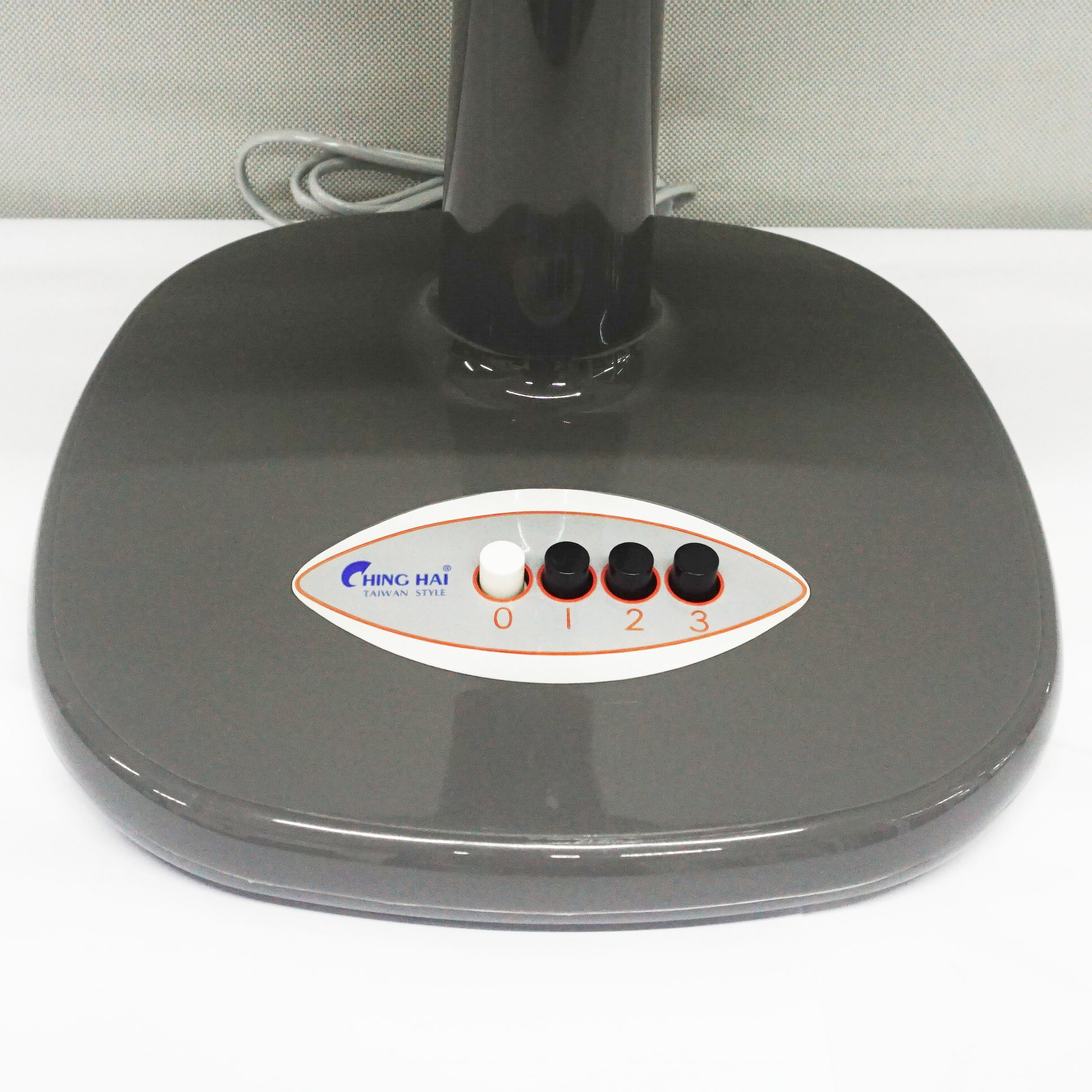 Quạt lửng Chinghai HS802