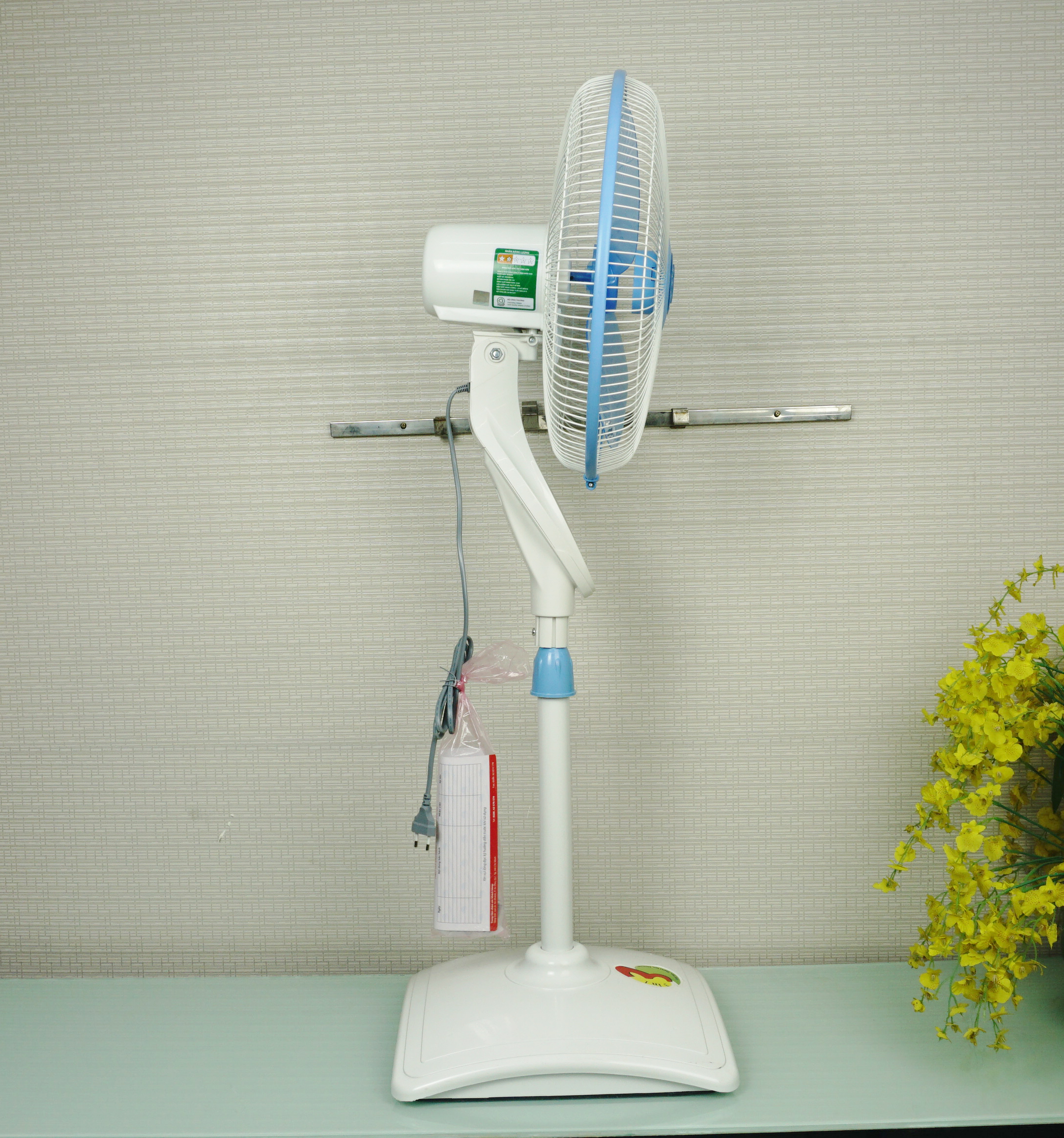 Quạt cây đa chức năng Miyako TJR101