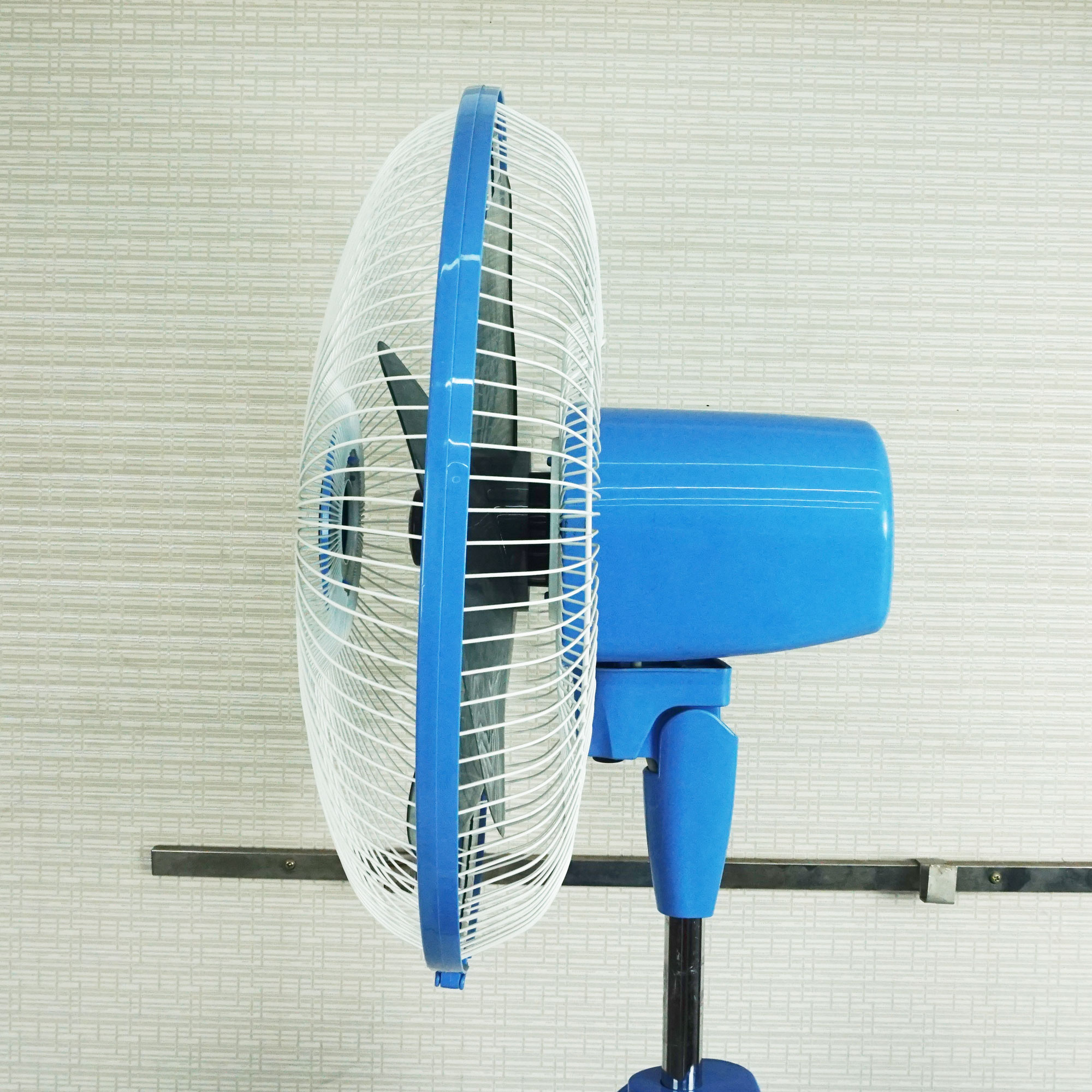 Quạt cây Mira M-1692R chính hãng Thái Lan