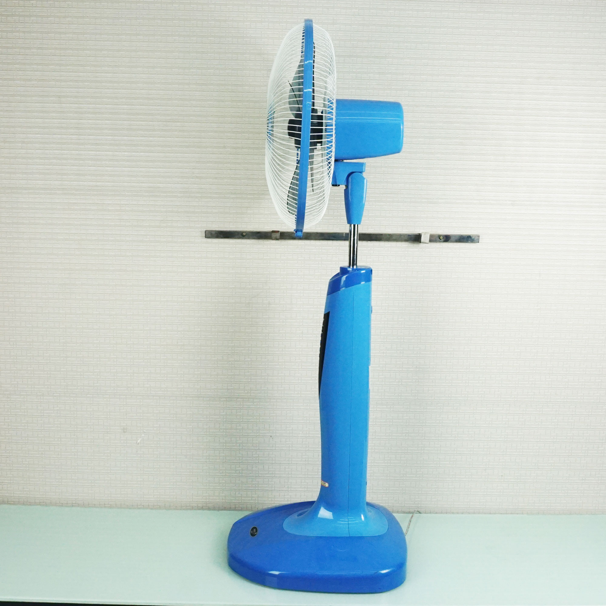 Quạt cây Mira M-1692R chính hãng Thái Lan