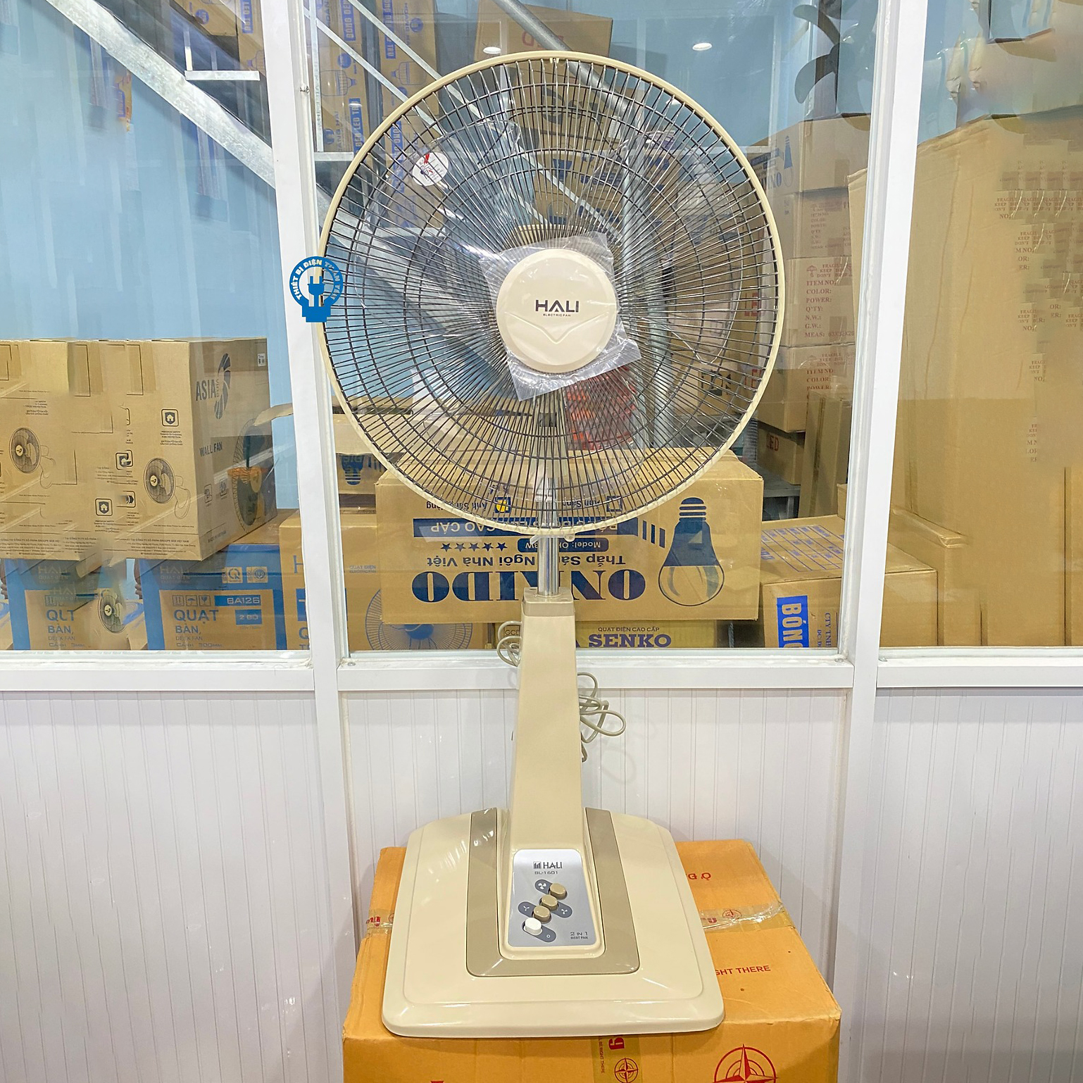 Quạt lửng Hali 40cm BL-1601