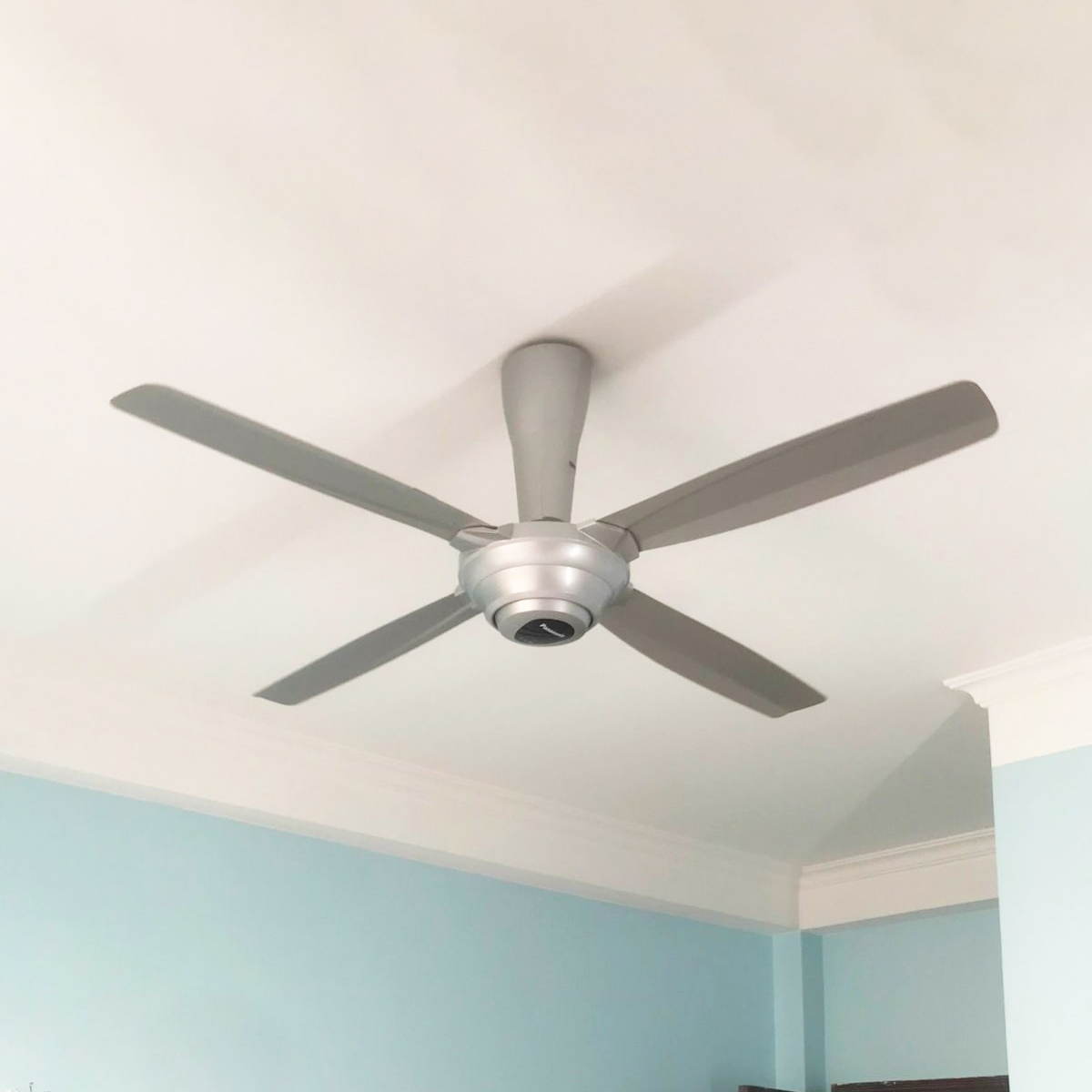 Quạt trần Panasonic 4 cánh có điều khiển F-56MPG