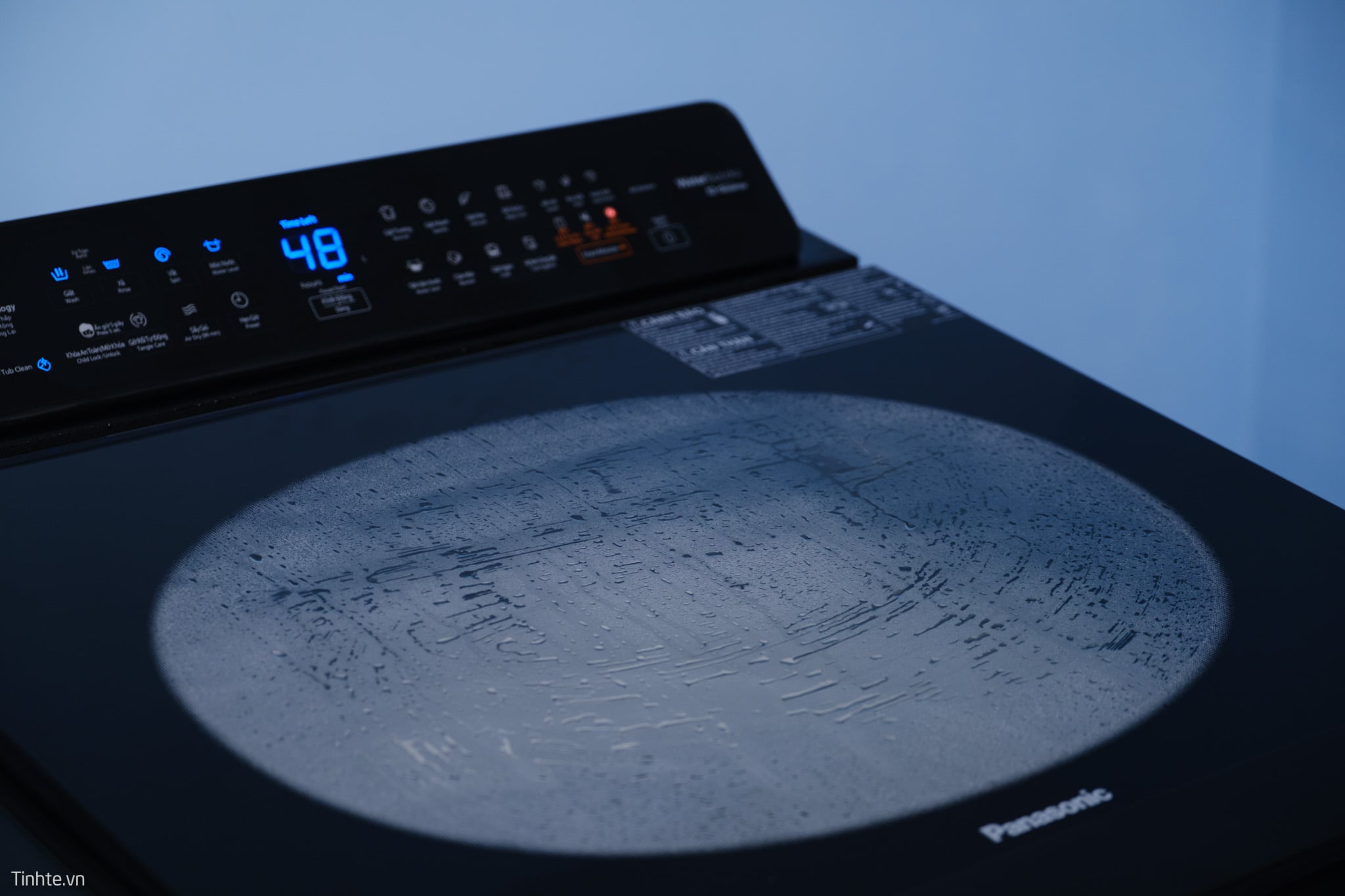 tren_tay_Panasonic NA FD125V1BV_tinhte_12.jpg