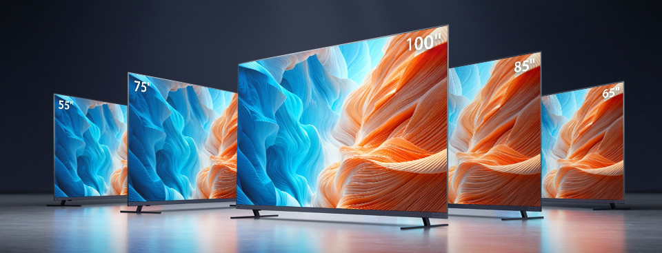Dãy tivi màn hình lớn với kích thước 55, 65, 75, 85 và 100 inch hiển thị hình ảnh xanh cam rực rỡ
